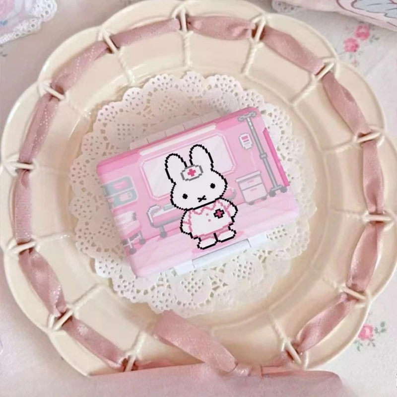 Фото Аниме-контейнер для таблеток Miffy: портативный, большой емкости, защита от света и влаги, стильный дизайн, новинка, хит продаж, оптом, отличные товары №3