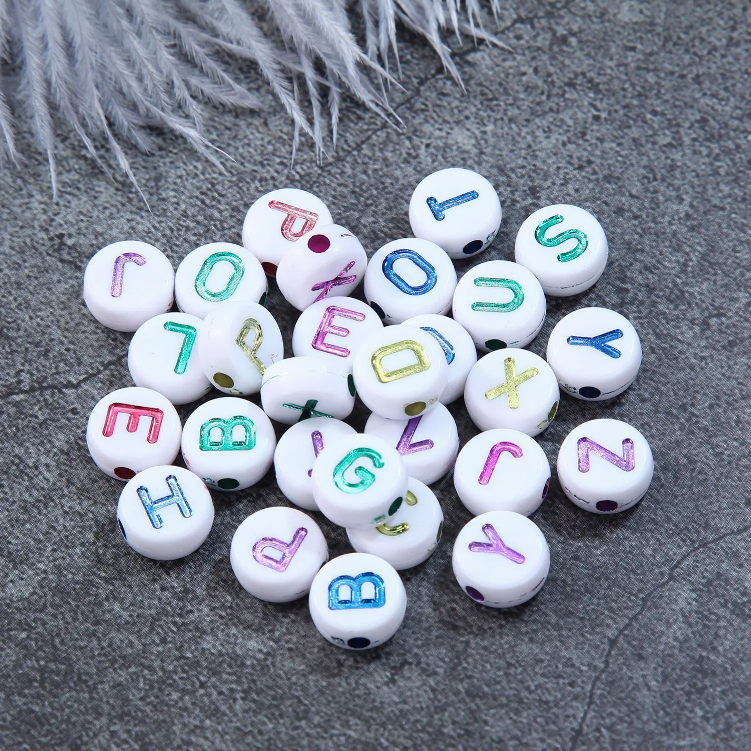 

Newest 5*10mm Flat Coin Round Shape Glitter Colorful Acrylic Letter Beads 400pcs Alphabet English Character Ornament Accessories