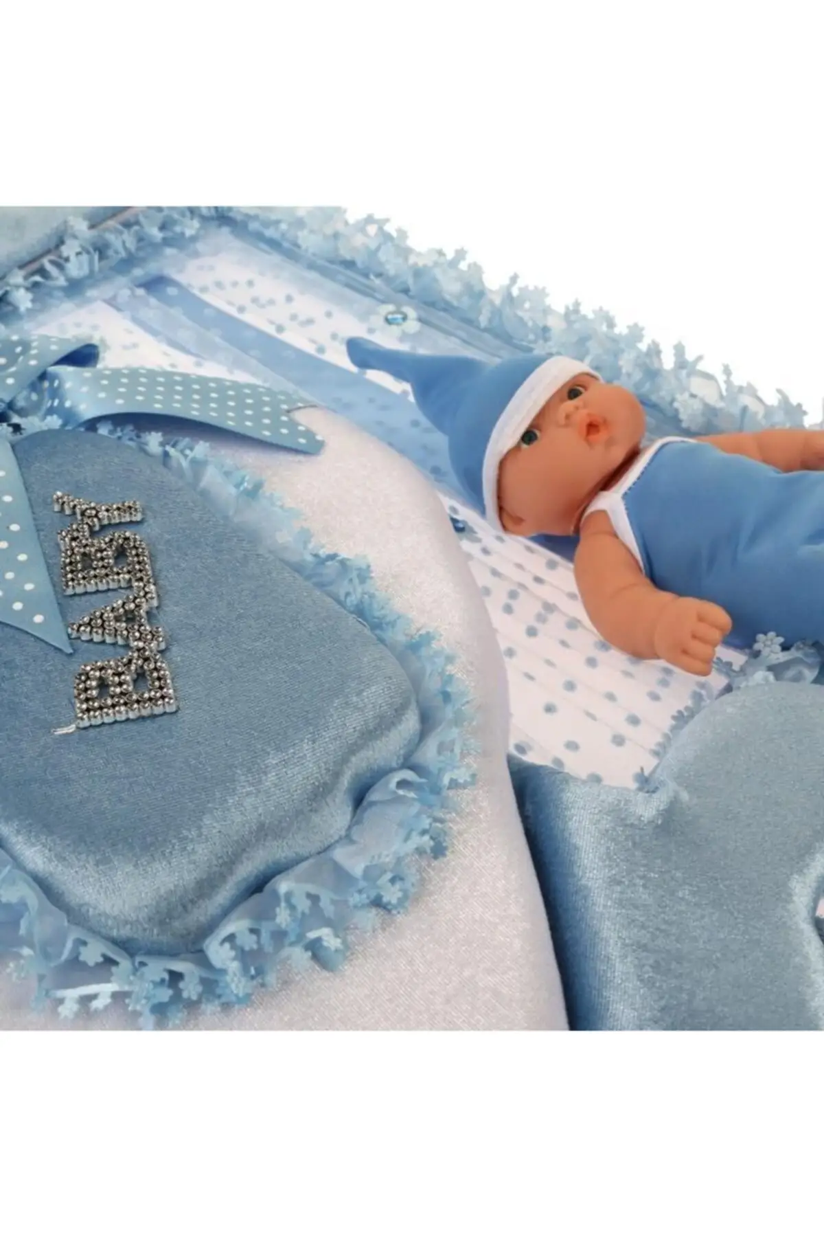 

Miss Gaya wall ornament baby sets clothing