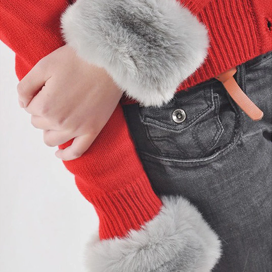 

Fashion Winter Warm Arm Cover Women Faux Fur Elastic Wrist Slap On Cuffs Arm Warmer Plush Arm Sleeve Cover Colorful Arm Cover