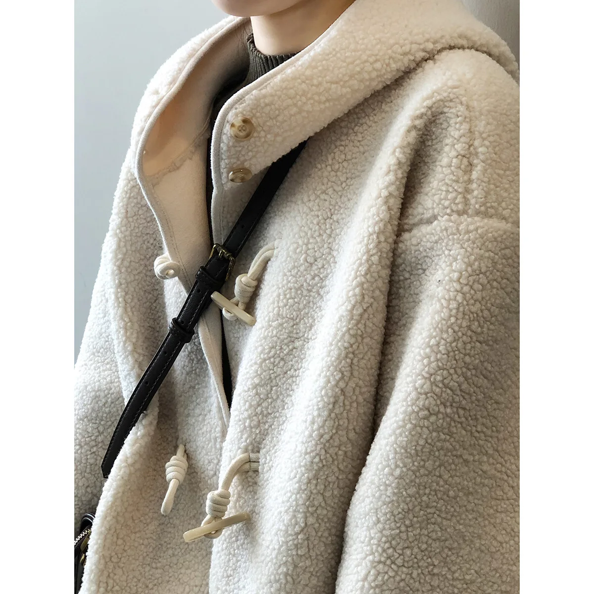 Hooded Lambswool Jacket Women In The Long Section 2022 Winter New Loose Design Sense Coat