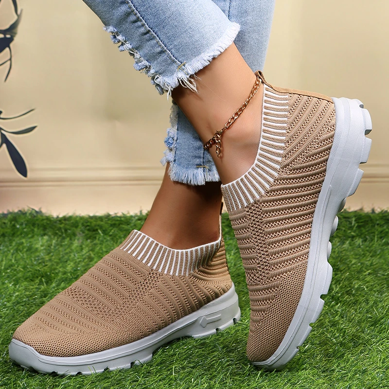 

Women's Sports Shoes Fashion Women's Sneakers 2022 Mesh Breathable Platform Shoes Round Head Casual Women Shoes Shoes for Women