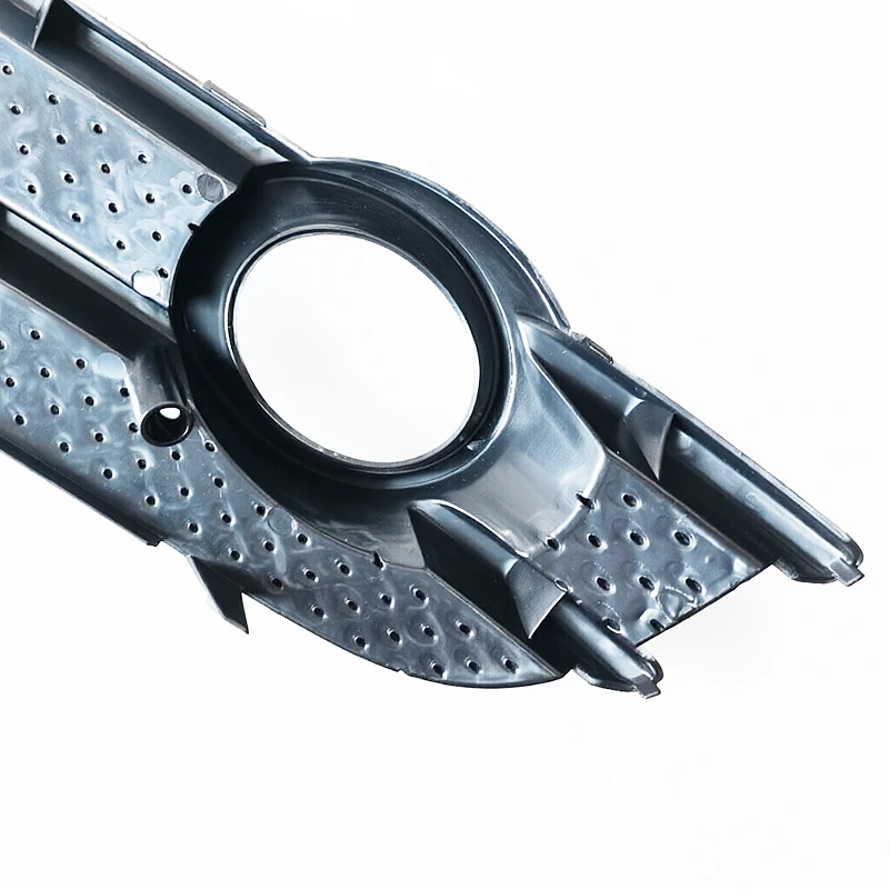 Фото 8U0807681A 8U0807682A для Audi Q3 2013-2016: решетка противотуманной фары под передним бампером, рамка противотуманной фары автомобиля №5
