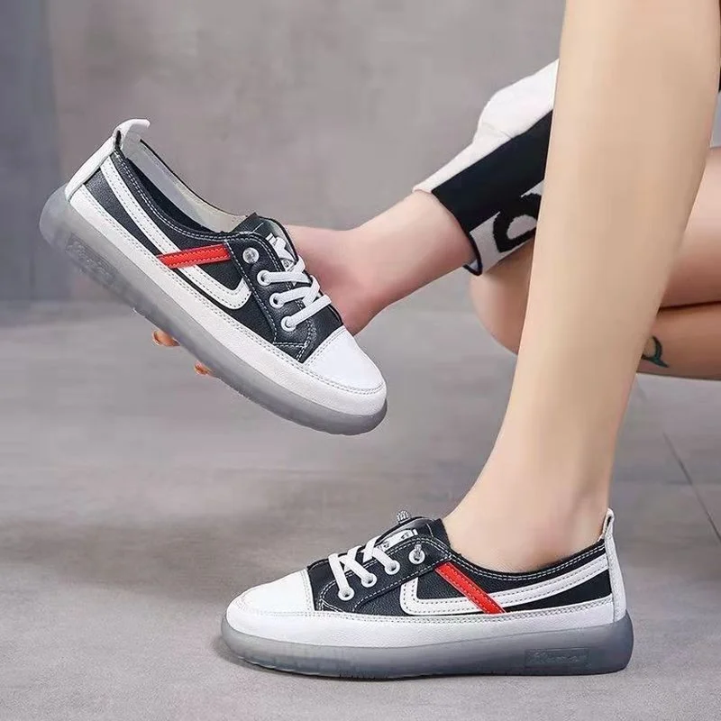 

2022new breathable flat white shoes women's tide shoes street shooting running casual sports shoes shallow mouth flat shoesWomen