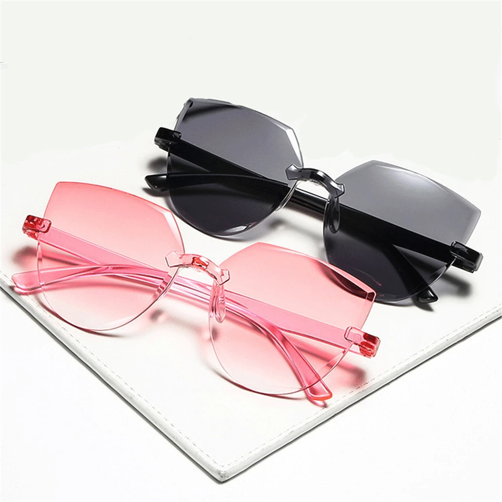 

New Ladies Cat Ear Sunglasses Frameless Jelly Transparent Sunglasses Retro All-in-one Ocean Piece Candy Color Rimless Sunglasses