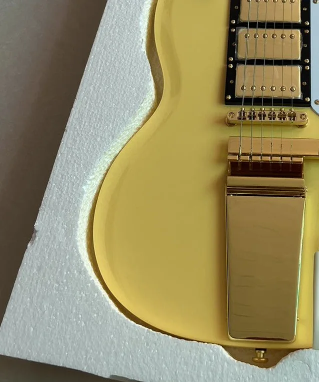 Electric guitar factory customized made of maple and peach wood lowest price free shipping in stock G231