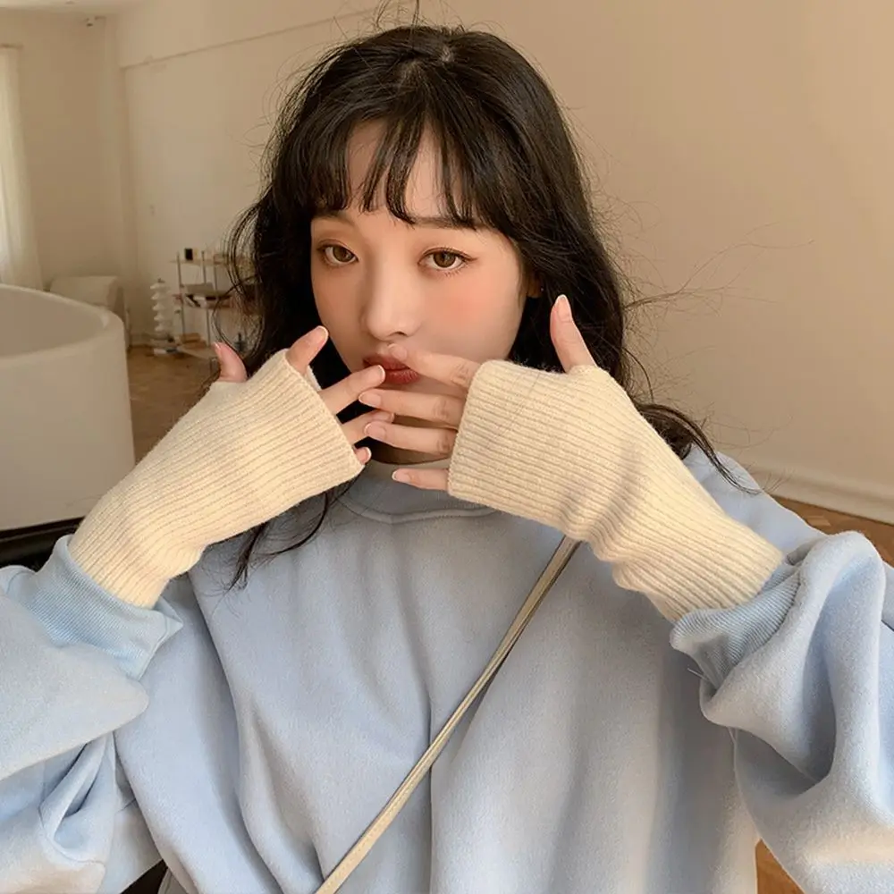 

Мужские перчатки для вождения, эластичные осенне-зимние вязаные рандомные бархатные перчатки с полупальцами