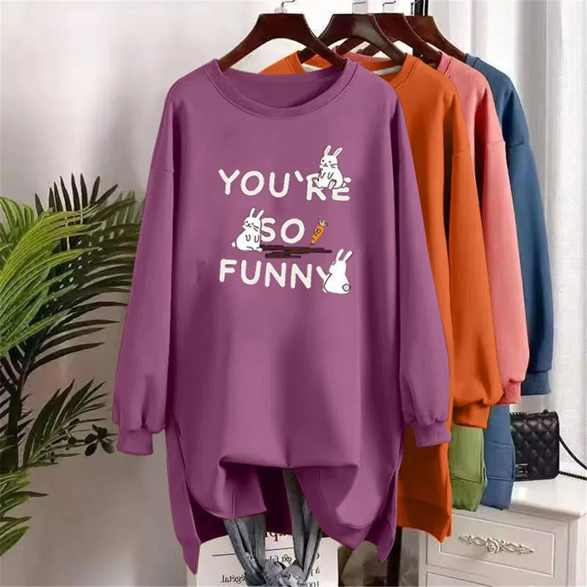 

Толстовка женская с капюшоном, тонкий смешной Топ оверсайз с принтом кролика в японском стиле, Модный свитшот в стиле Хай-стрит, готический ...