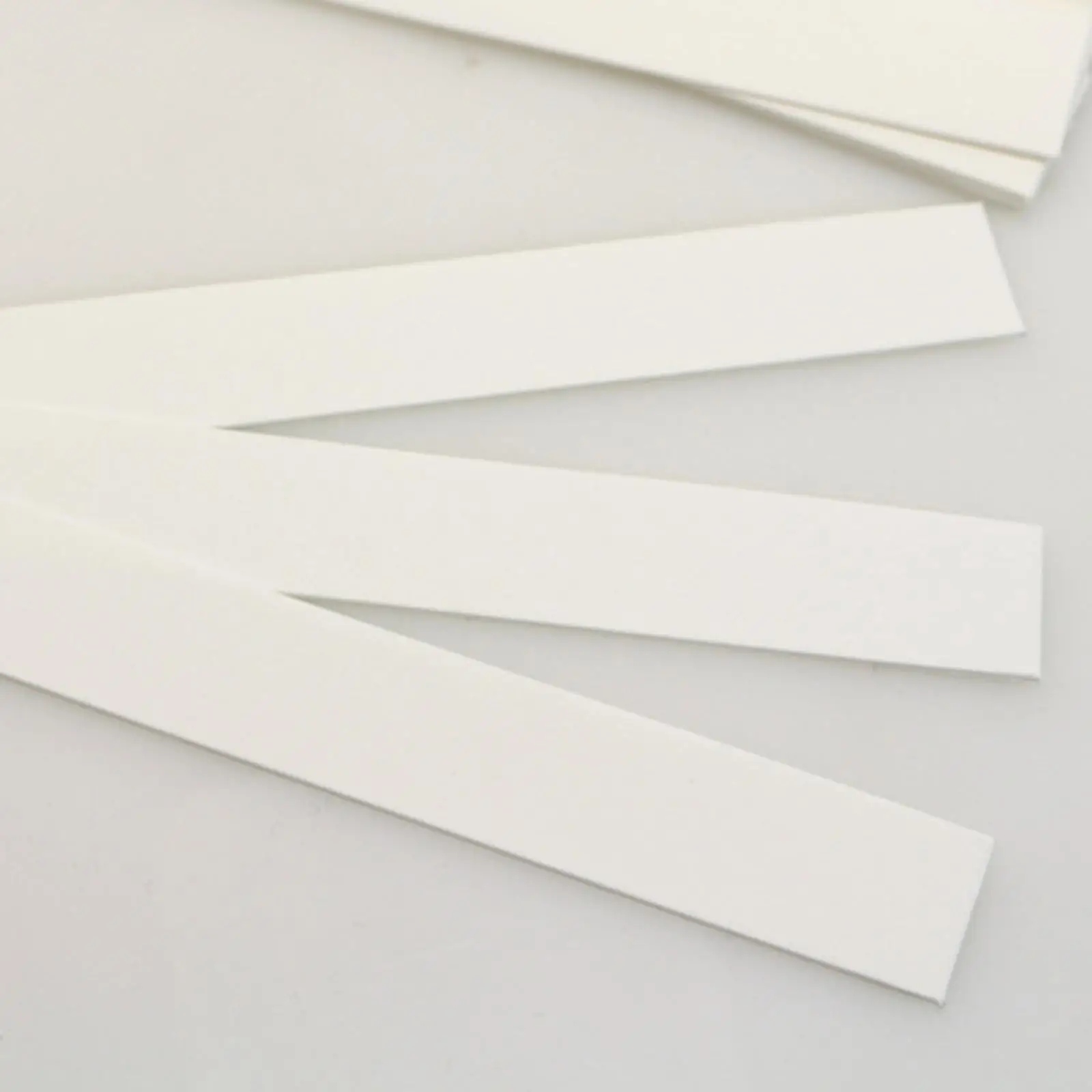

2/3/5 Pack of 100 Disposable Perfume Paper Tester Strips for Fragrance Scent