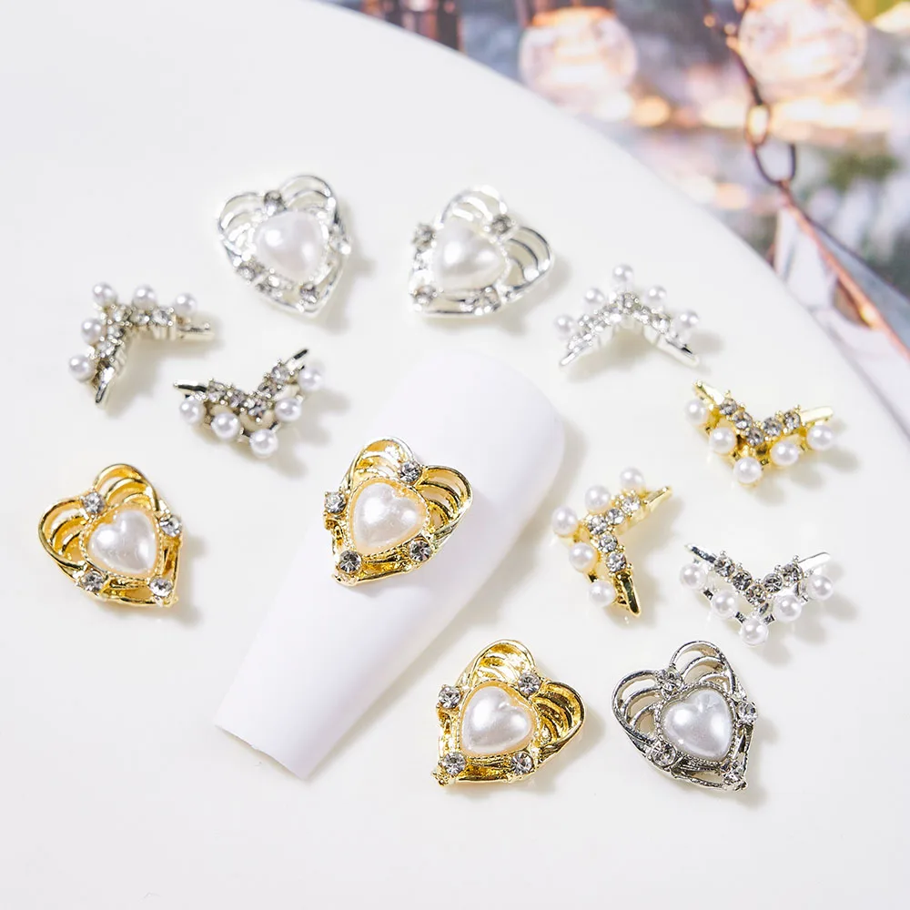 

10pcs Gold Silver Heart Rhinestone Pearl Nail Charms V Shape Love Nail Art Decorations 10X8mm Luxury Accessories DIY Manicure