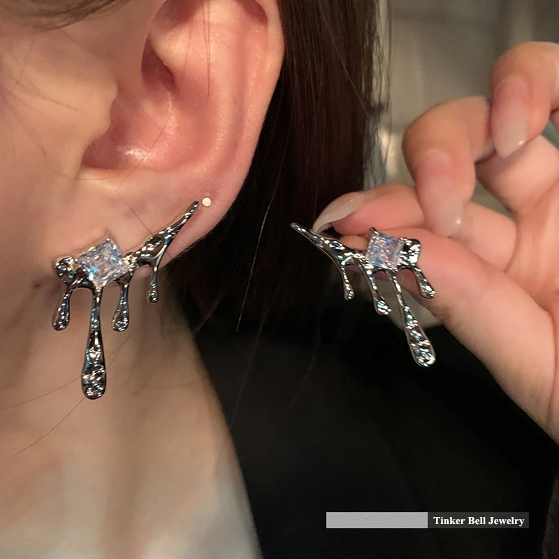 

2022 Punk Harajuku Vintage Goth Irregular Geometric Metal Stud Earrings For Women Egirl Bff Trendy Aesthetic Jewelry Accessories