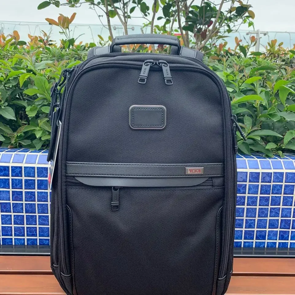 

New Ballistic Nylon Men's Business Leisure Computer File Backpack