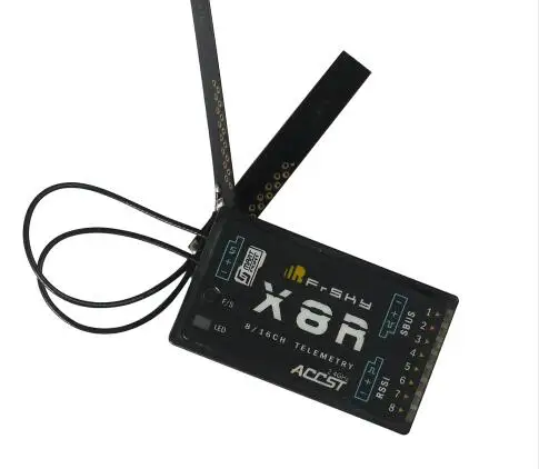 Купи Радиосистема FrSky X8R 8/16Ch S.BUS ACCST, телеметрический приемник RX с умным портом для радиосистемы Taranis X9D X9E X7 XJT за 1,619 рублей в магазине AliExpress