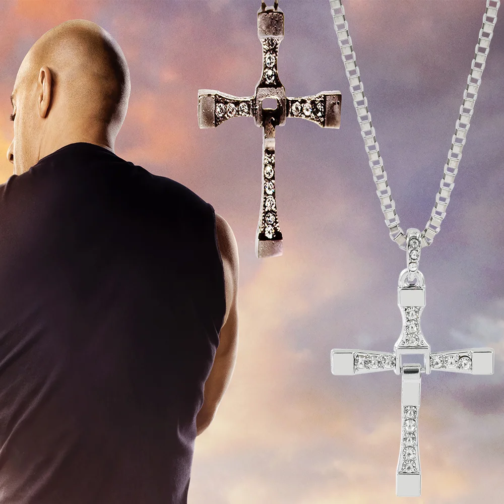 

New Fast and Furious 10 Necklace Dominic Toretto Rhinestones Jesus Cross Pendant Necklace Collar Jewelry Decoration Accessories