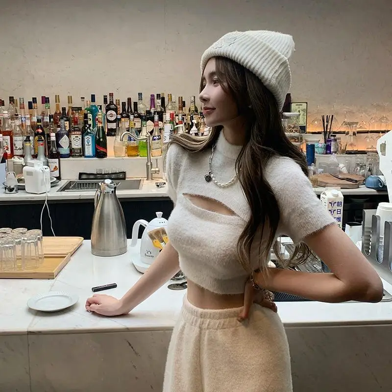 

Вязаный укороченный модный уличный пуловер с вырезами в Корейском стиле уютный Универсальный мягкий нежный пуловер для женщин Женская Летняя трикотажная одежда