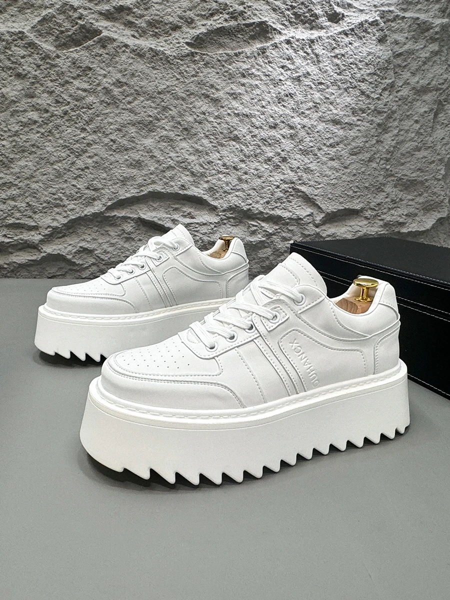 Белые туфли на толстой подошве. Мужские осенне-зимние 2023. Новые платформе. Туфли