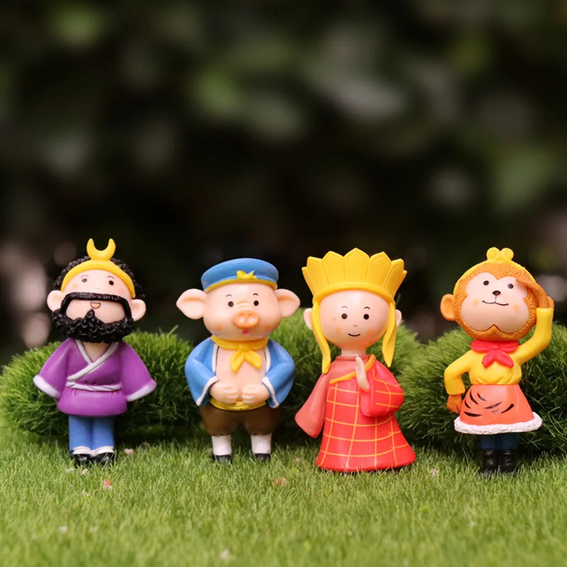 

2Pcs/set Journey To The West Pig Bajie Monkey King Tang Monk Dolls Desktop Ornaments Chinese Anime Children Kids Kawaii Toys