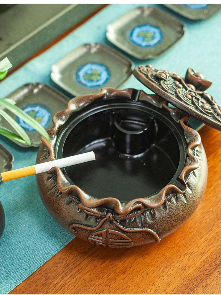 

Household Ashtray With Lid Smoking Accessories Desk Decoration Anti-odor And Anti-smoke Chinese Ashtray Gift For Boyfriend