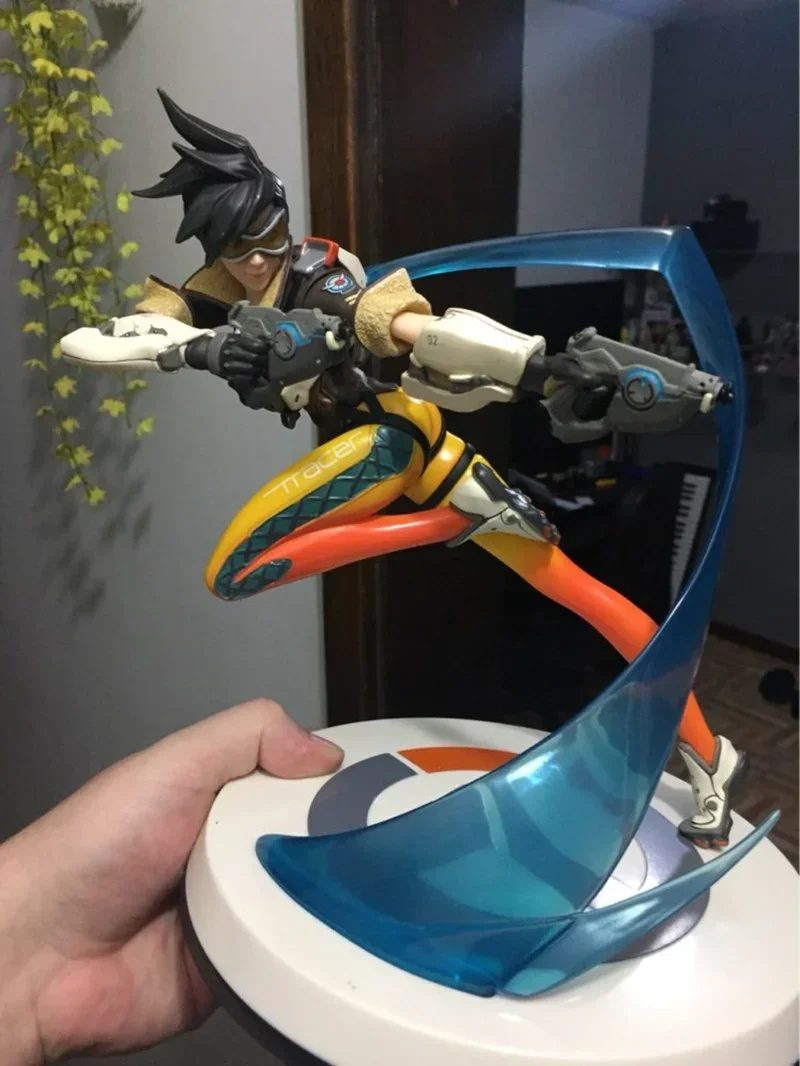 [Забавная] Коллекция 28 см горячая игра OW Over экшн-фигурка Tracer с подсветкой