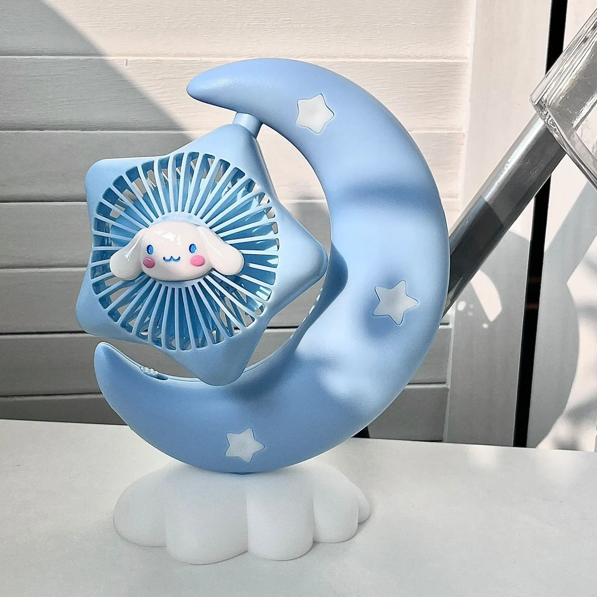 Настольная лампа с USB-вентилятором Sanrio My Melody Cinnamoroll