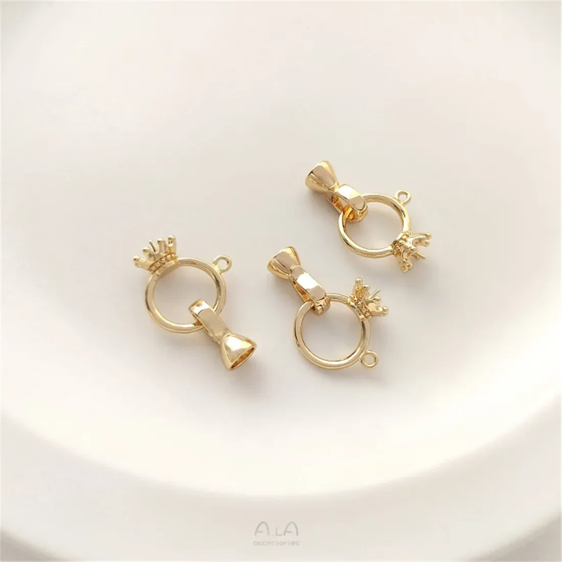 14-каратное позолоченное кольцо-корона с полуотверстием из бисера кольцо