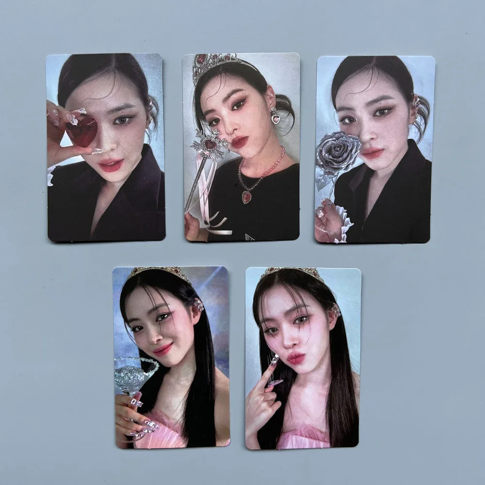 5 шт. KPOP ITZY CHECKMATE личные селфи фотокарты двусторонние открытки LOMO YEJI YUNA RyuJin миди |