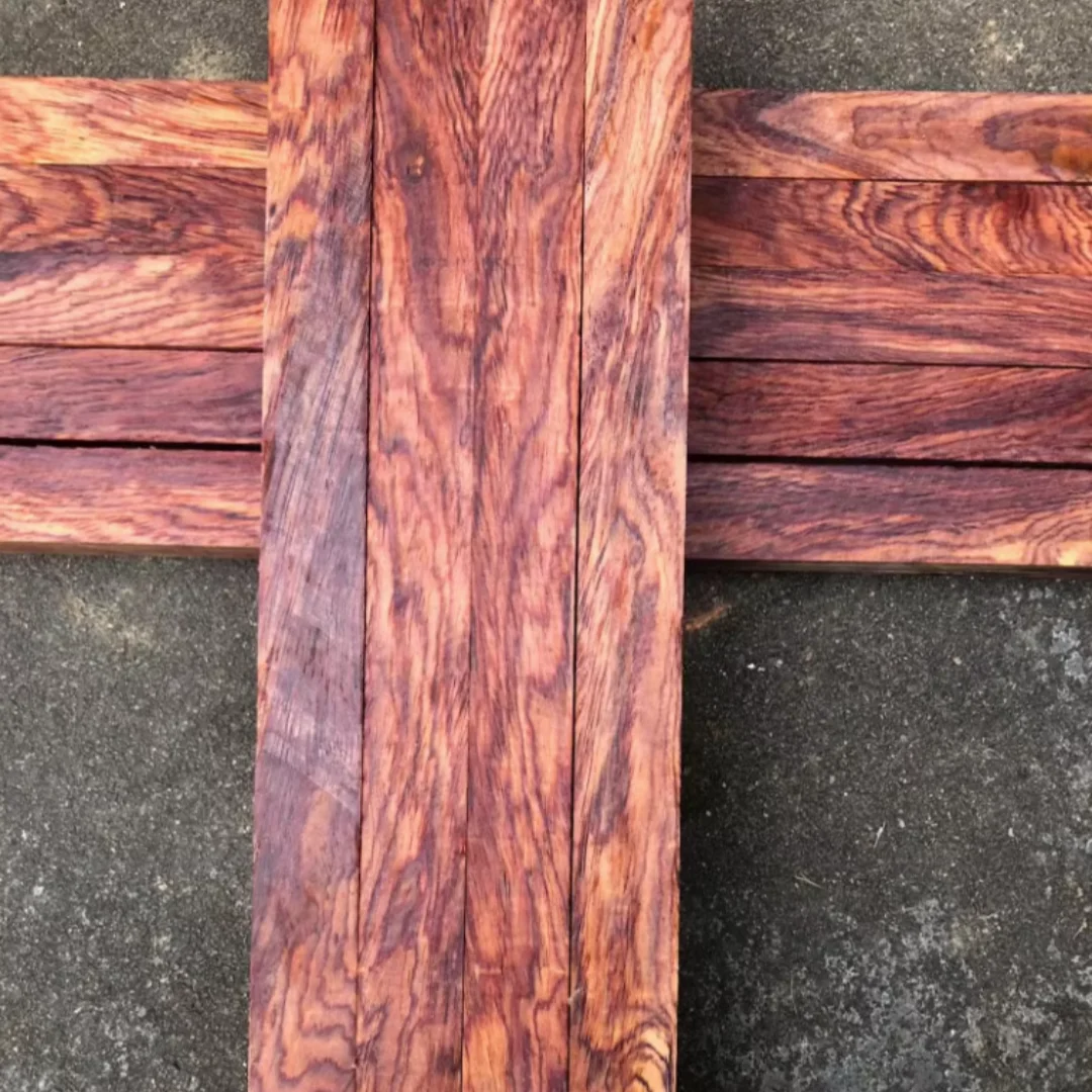 Длина: 300 мм Центральноамериканское красное дерево Ручная работа DIY из резных