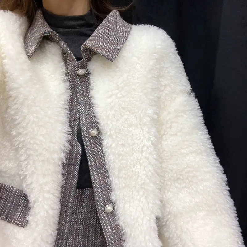 Women Winter Coat Faux Fur Lambskin Button Coat Fake Fur Fluffy Jacket Plush Two-piece suit Kawaii Plaid Outerwear Harajuku