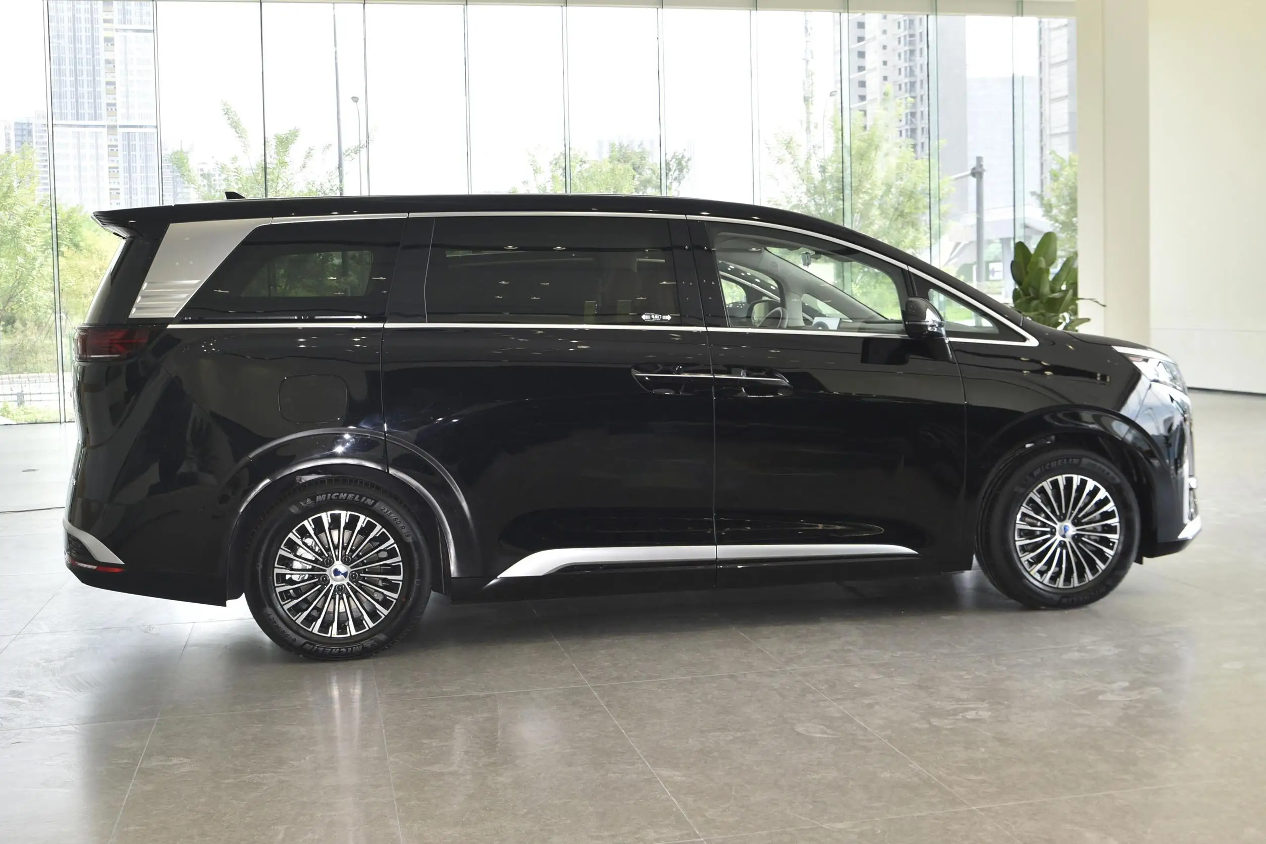 Купить Китайская 7 Местная Автомобили