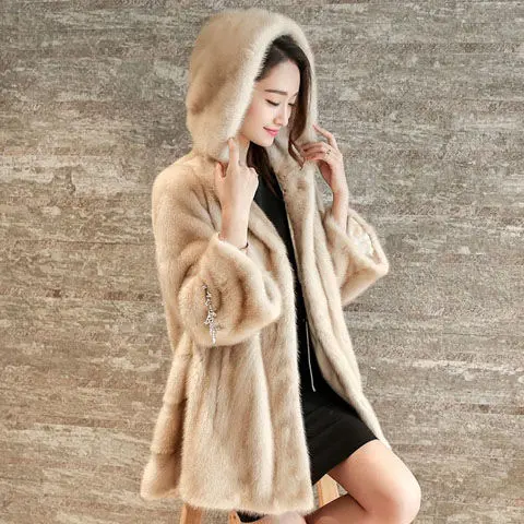 Woman Real Fur Coat Female Solid Natural Fur Top Clothes Jackets Ladies Warm Thicken Outerwear Hooded Long-sleeved Overcoat G362