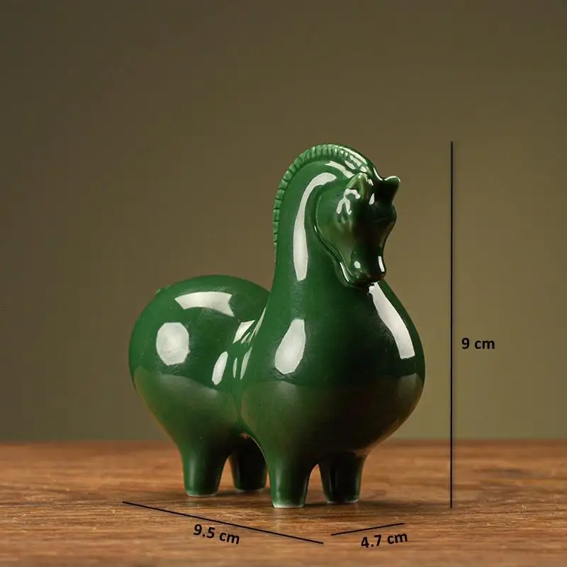 

Керамическая лошадь династии Тан