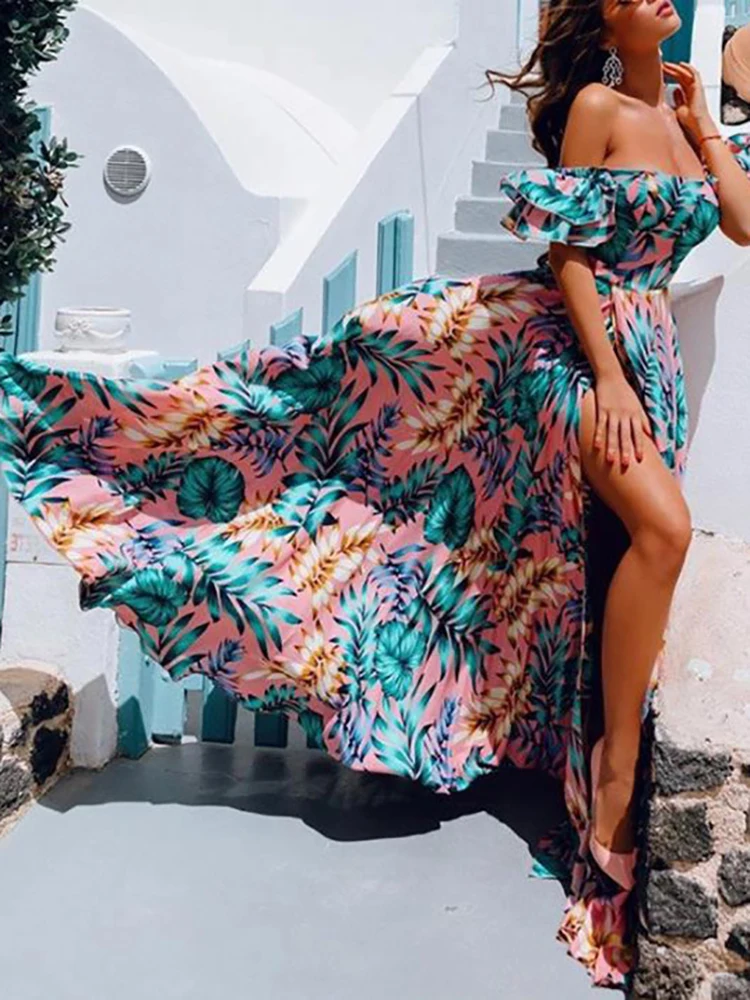 

Женское летнее платье-макси с открытой спиной, разрезом и вырезом лодочкой