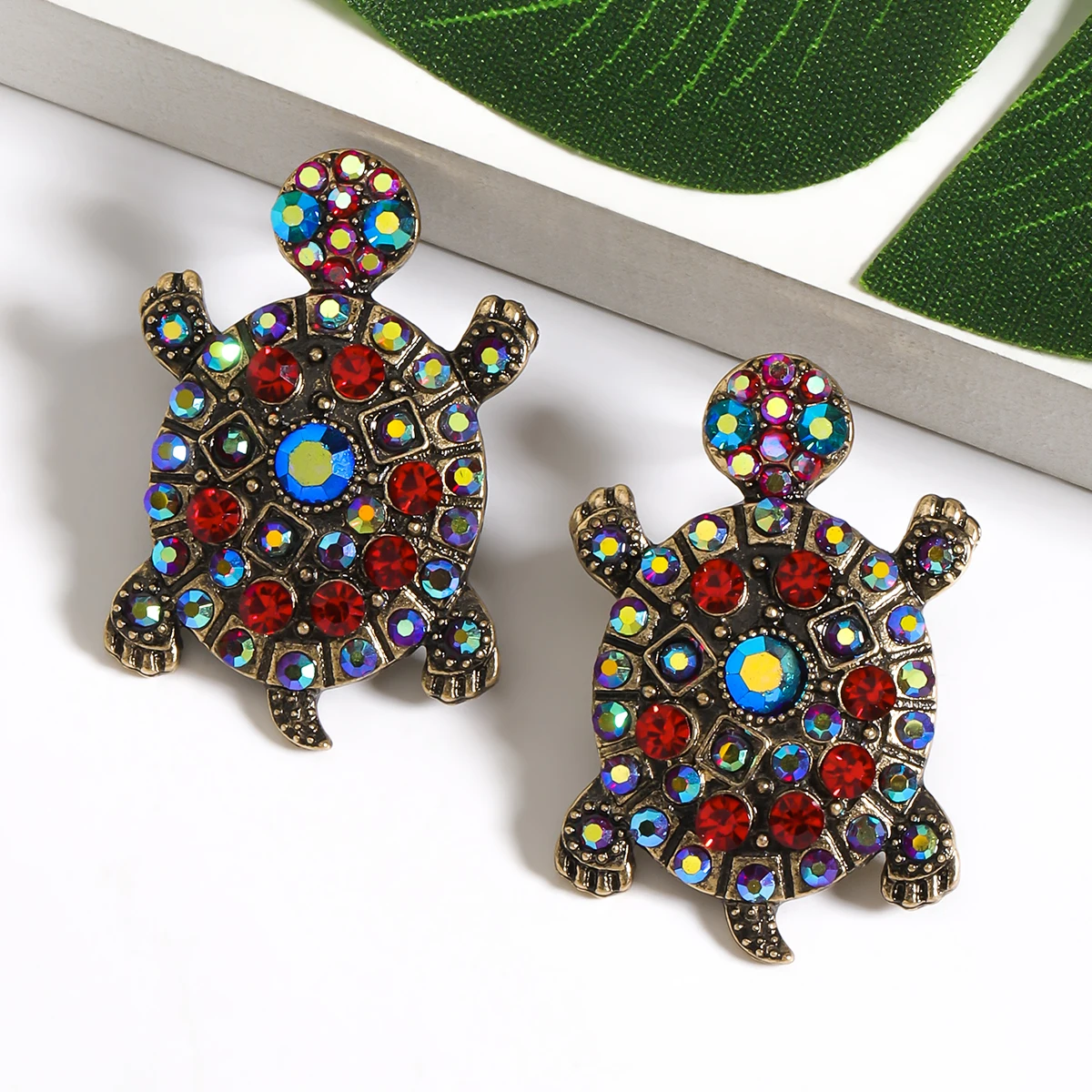 Классические стильные серьги-гвоздики в форме животных для женщин