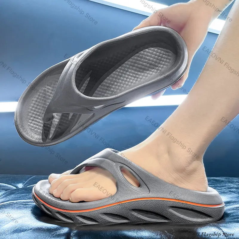 2023 New Men's Flip Flops Men Slides Slippers Outdoor Indoor Man Slippers Soft Thick Bottom Home Shoes Beach Flip Flops 슬리퍼