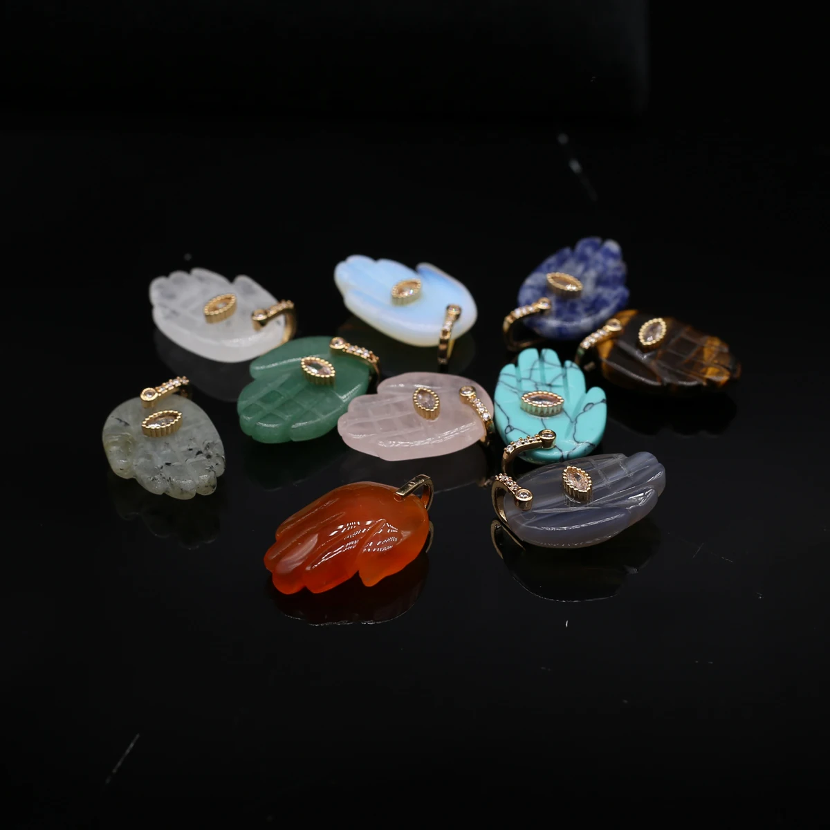 Натуральный камень опал содалит синий бирюзовый Будда в форме руки Рейки