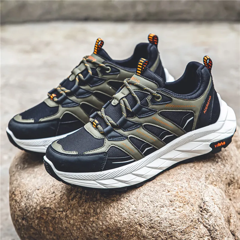 Рисунок 3 - Мужские спортивные кроссовки