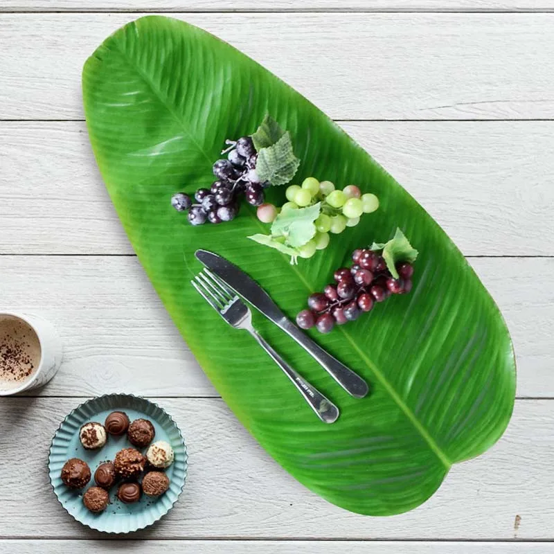 

Artificial Banana Leaf Tropical Green Plants Fake Palm Tree Leaves Home Garden Party Wedding Fruits Plate Table Mat Home Decor