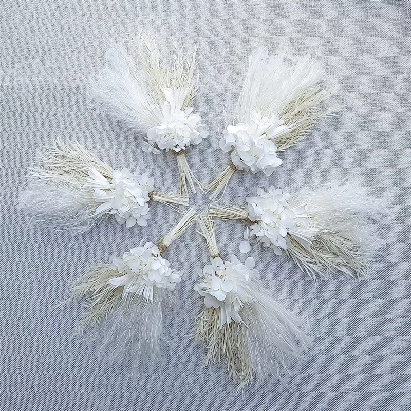 

3pcs Mini Corsage Gypsophila Bouquets Natural Dried Flowers Decoration Leaves Lagurus DIY Material Craft Wedding Card Decor