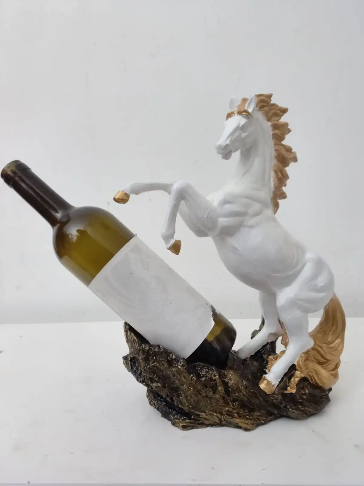 

Женское украшение для дома и офиса