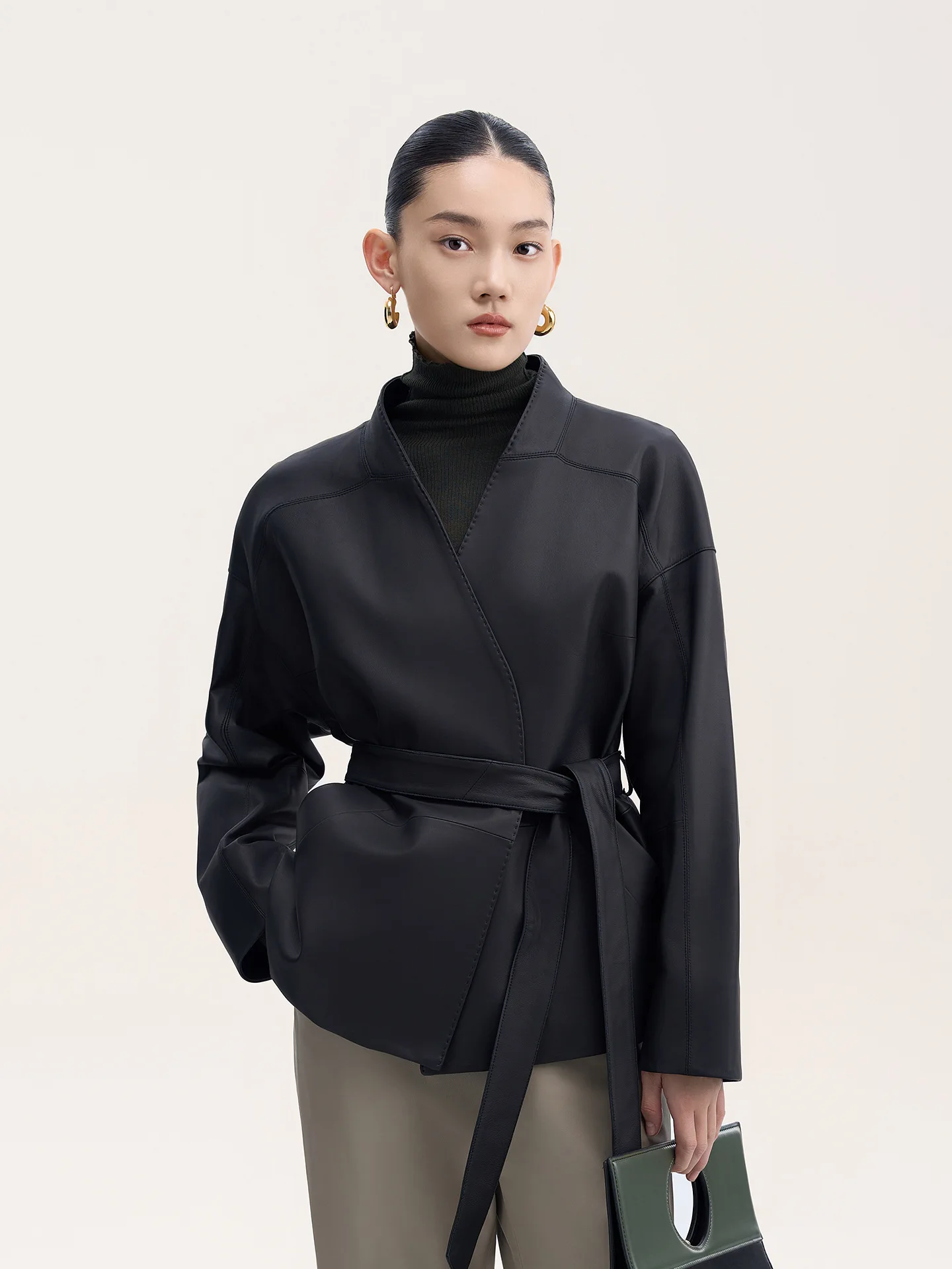 Весеннее модное женское короткое пальто Haining с V-образным вырезом повседневное