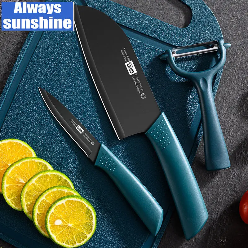 

Razor Sharp Kitchen Knife - High Carbon acuum Treated Steel - Sheath - NSF Certified
