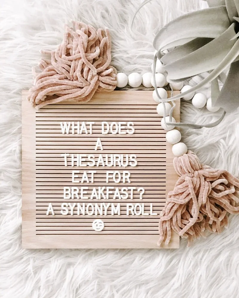 

INS Wooden Felt Letter Board Solid Oak Square Moon Round Message Board Nordic Decoration for Kids Room Baby Photo Props