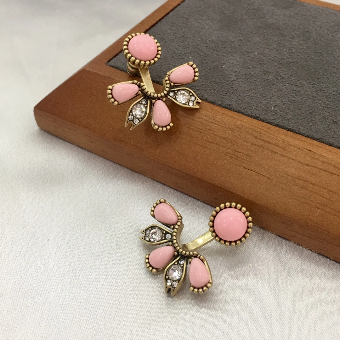 

Delicate fashion simple niche design crystal pink flower earrings