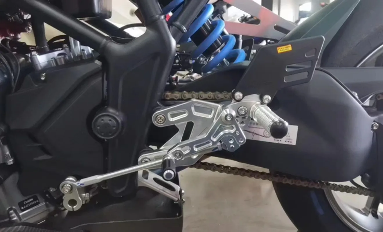 Для Kaiyue 321RR 2022 Модифицированная поднятая нога Регулируемая Задняя переключение