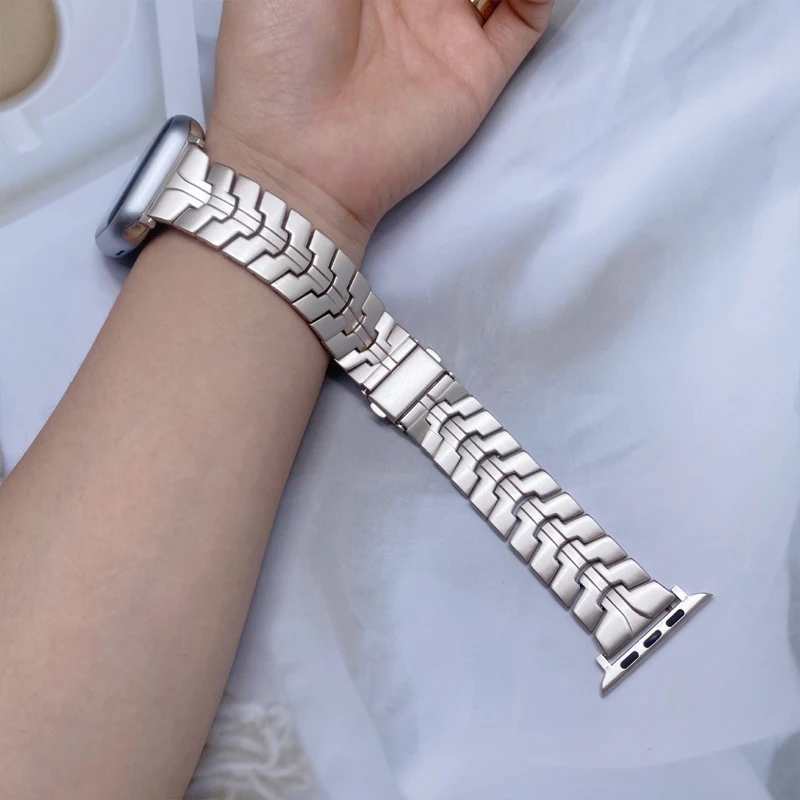 Compatible with Apple Watch Ultra Band 49/45/44/42/41/40/38mm Stainless Steel Wristband Suitable for Apple iWatch Series 8 7 6 5