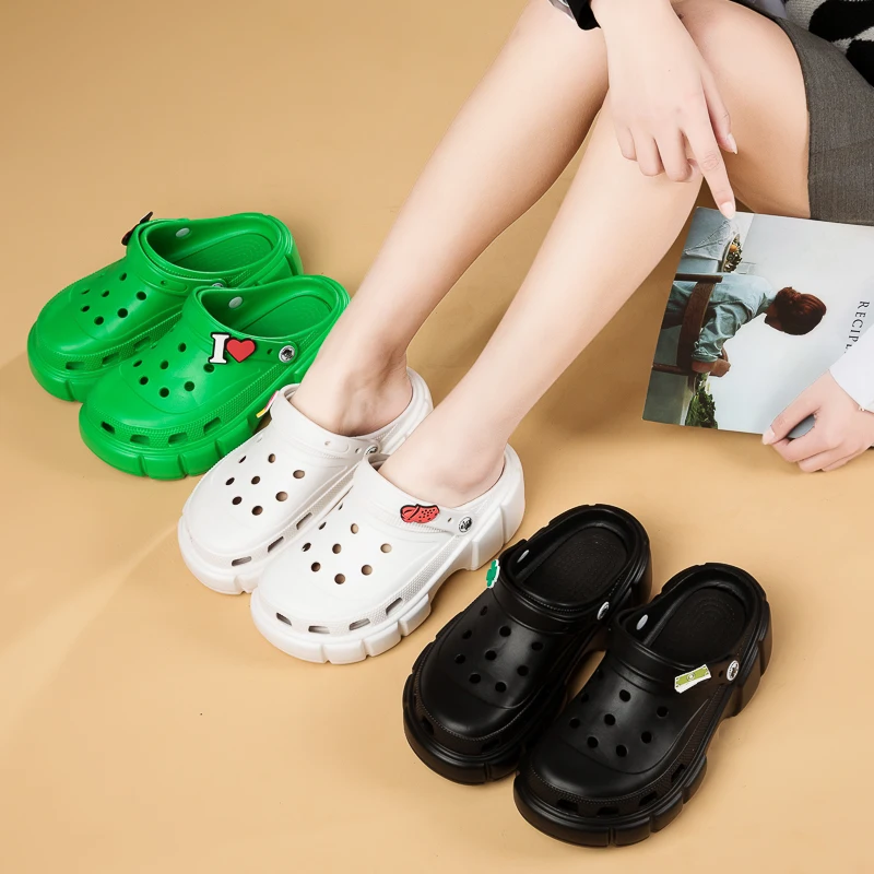 Summer Beach Shoes Slip-on Soft EVA Comfortble Ladies Slippers Fashion Women Platform Clogs Sandals with Croc Style Charms images - 6