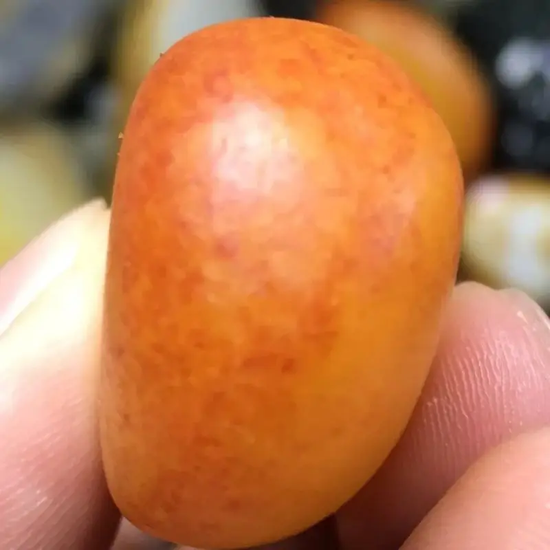 Рисунок 2 - Натуральный нефритовый натуральный камень