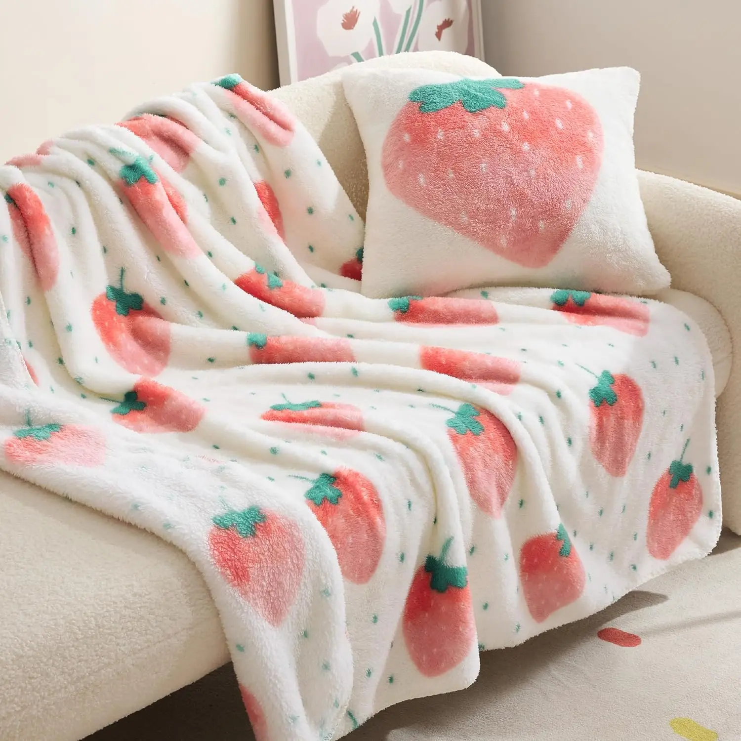 

Bedsure Флисовое одеяло Strawberry Белое