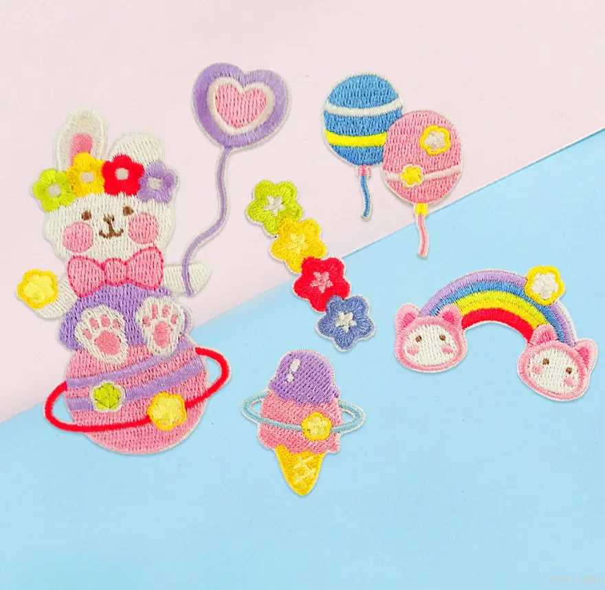 

10 Pcs/Lot Iron Stick Sew On Embroidery Patches Popular Clothing Hat Bag Shoe Repair Material Phone Gift Box Decor DIY Accessory