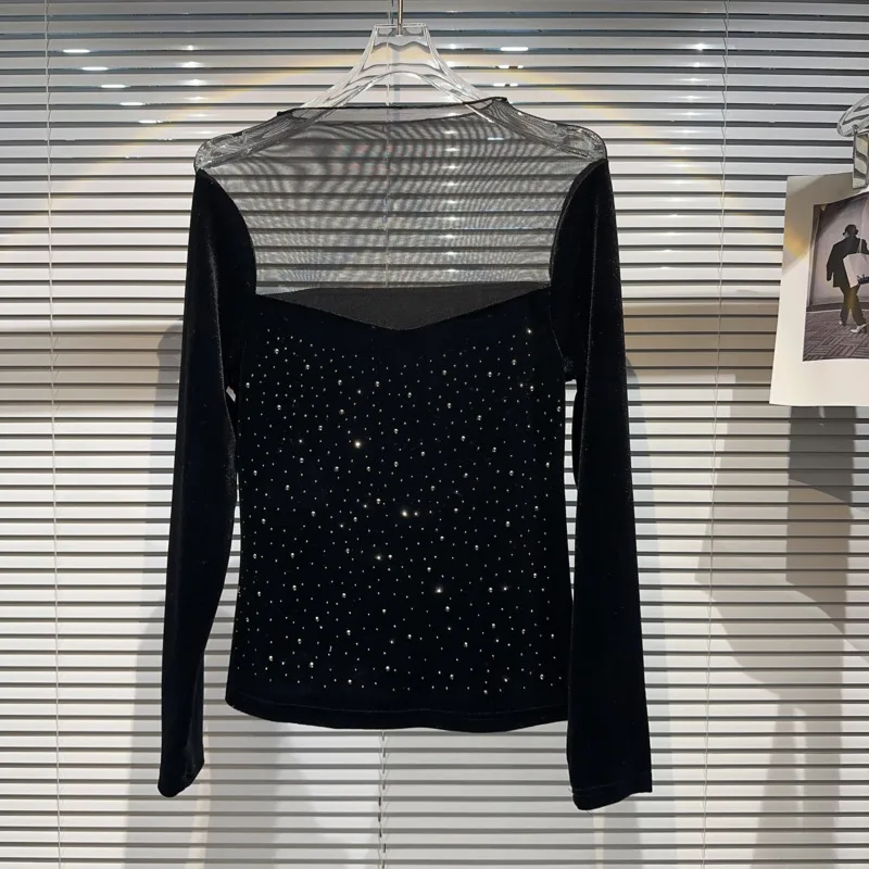 

BORVEMAYS Mesh Patchwork Velvet Diamonds T-shirt O Neck Long Sleeve Temperament Black Tops 2023 Autumn New WZ5455